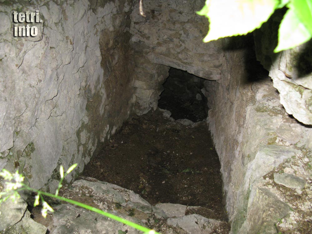 Birtvisi-The beginning of a subway in the ground before St.George convent in Birtvisi