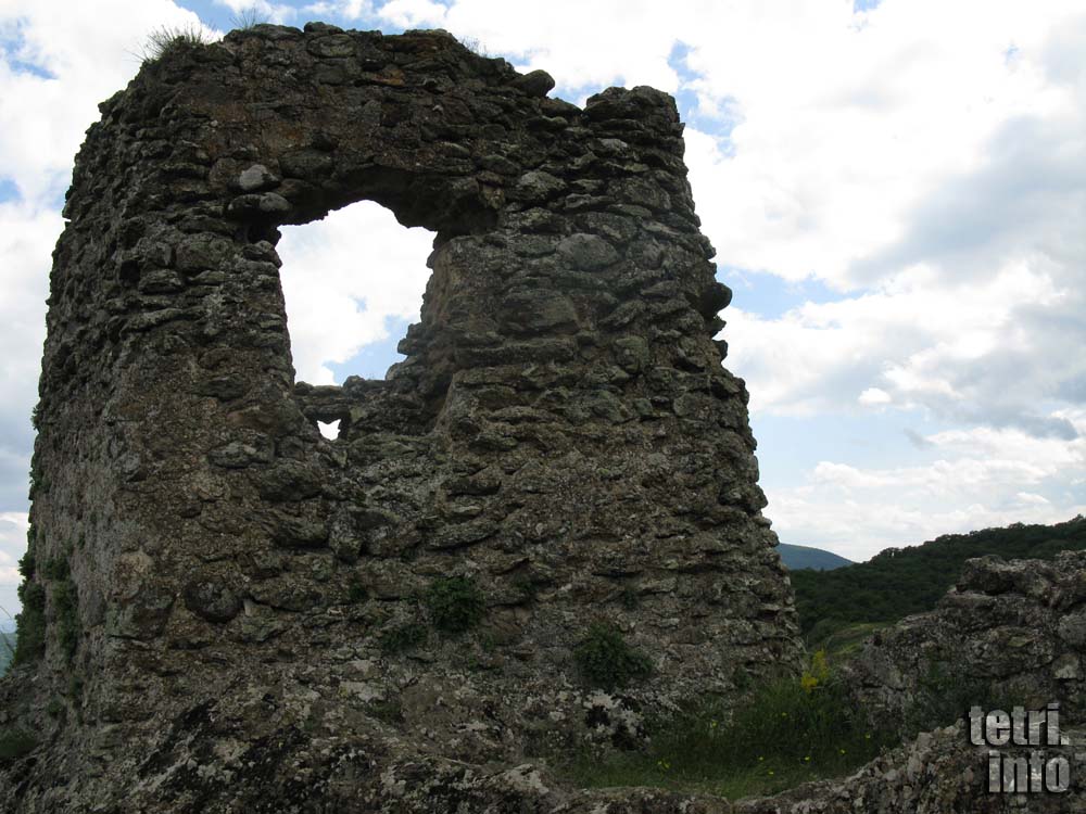 Birtvisi-Sheupovari (Fearless) tower